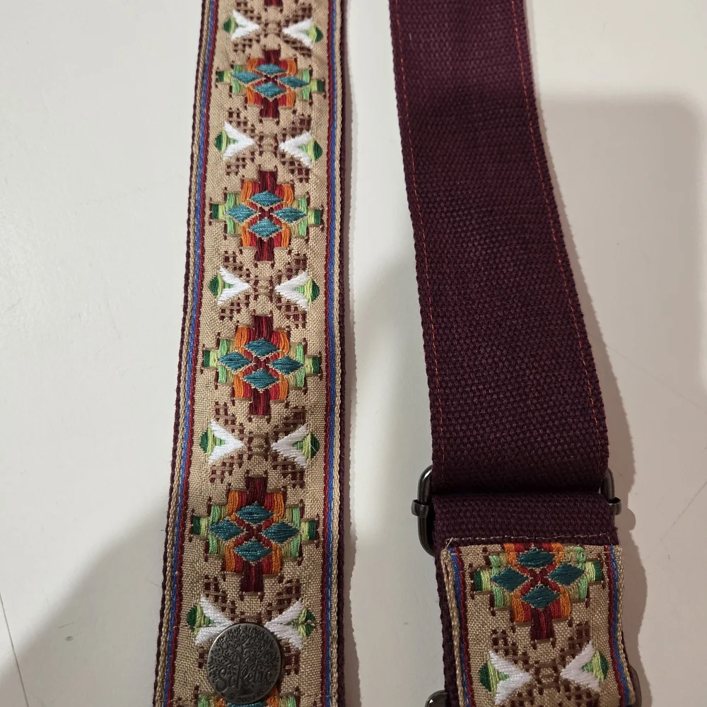 So Retro, Aztec Design Crossbody Strap - Picture 3 of 3